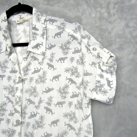 Jane And Delancey Top Large Cheetah Black White Button Shirt Soft Short Sleeve - Picture 2 of 10